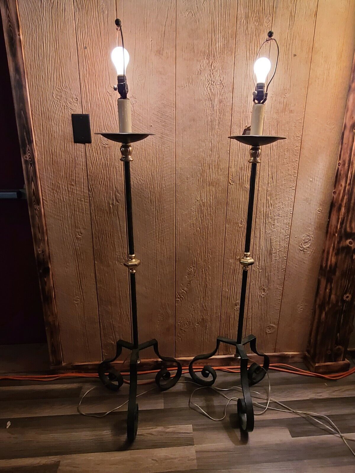 Wrought Iron Metal Pair of Mid Century Floor Lamps 3 Legs Dimmer Switches