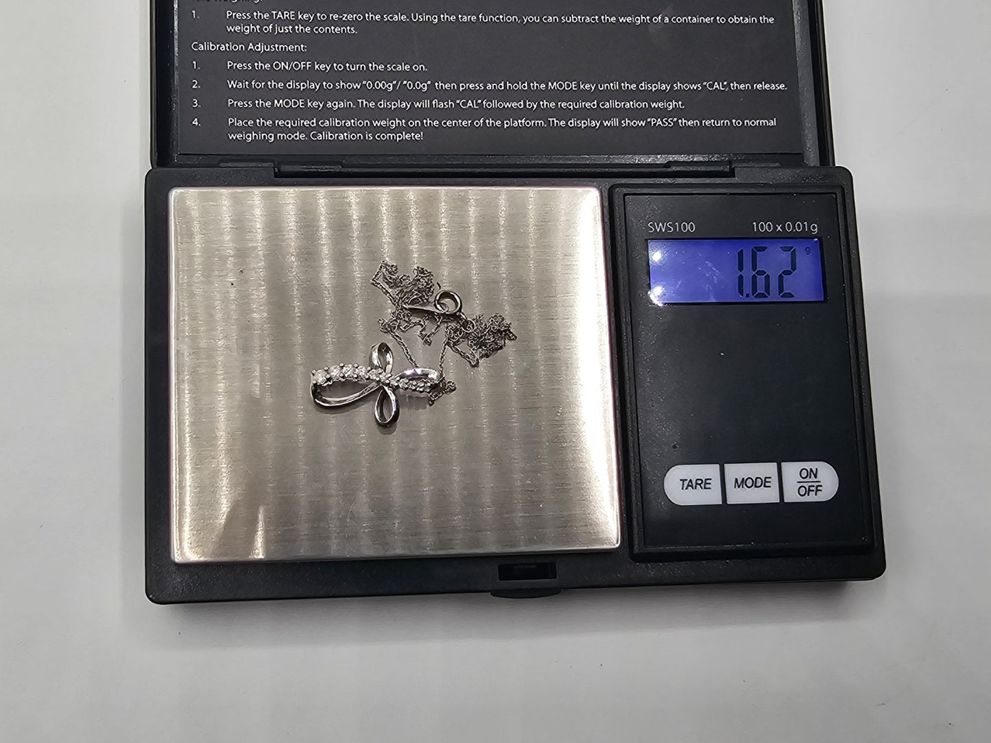 10k White Gold Cross Pendant & 10k White Gold Necklace W 8 Clear Stones 18 In