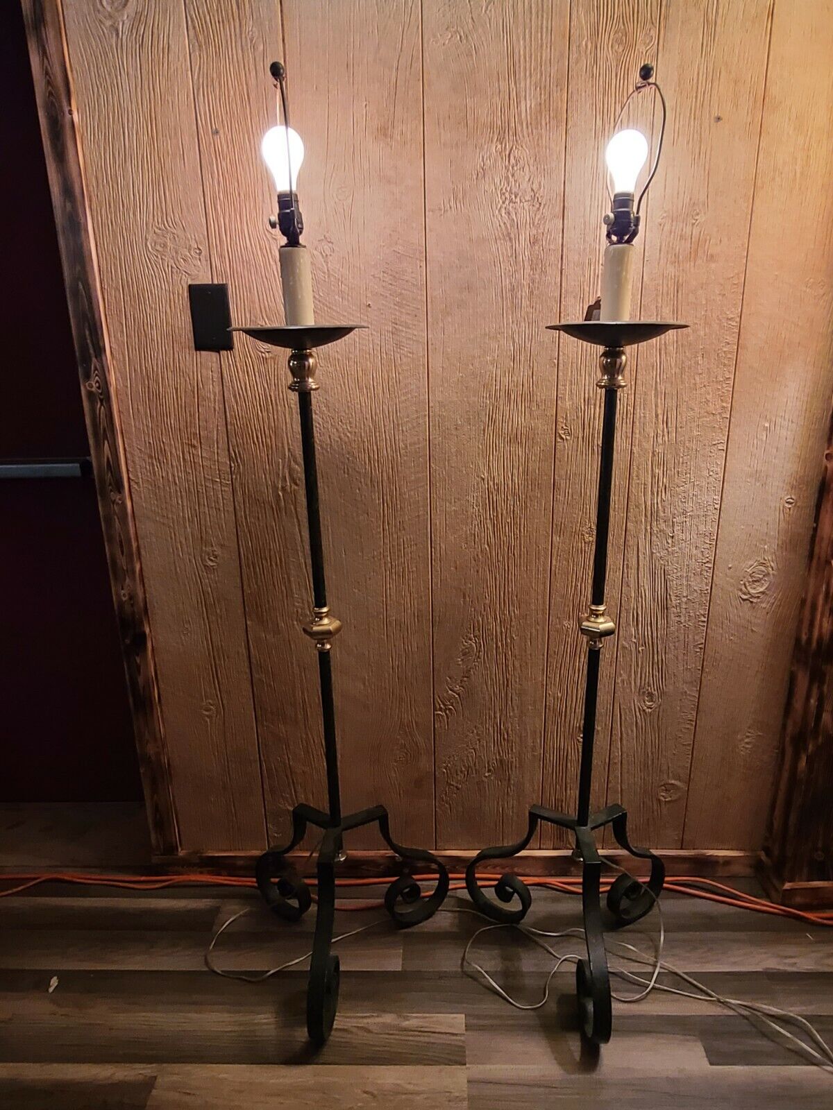 Wrought Iron Metal Pair of Mid Century Floor Lamps 3 Legs Dimmer Switches