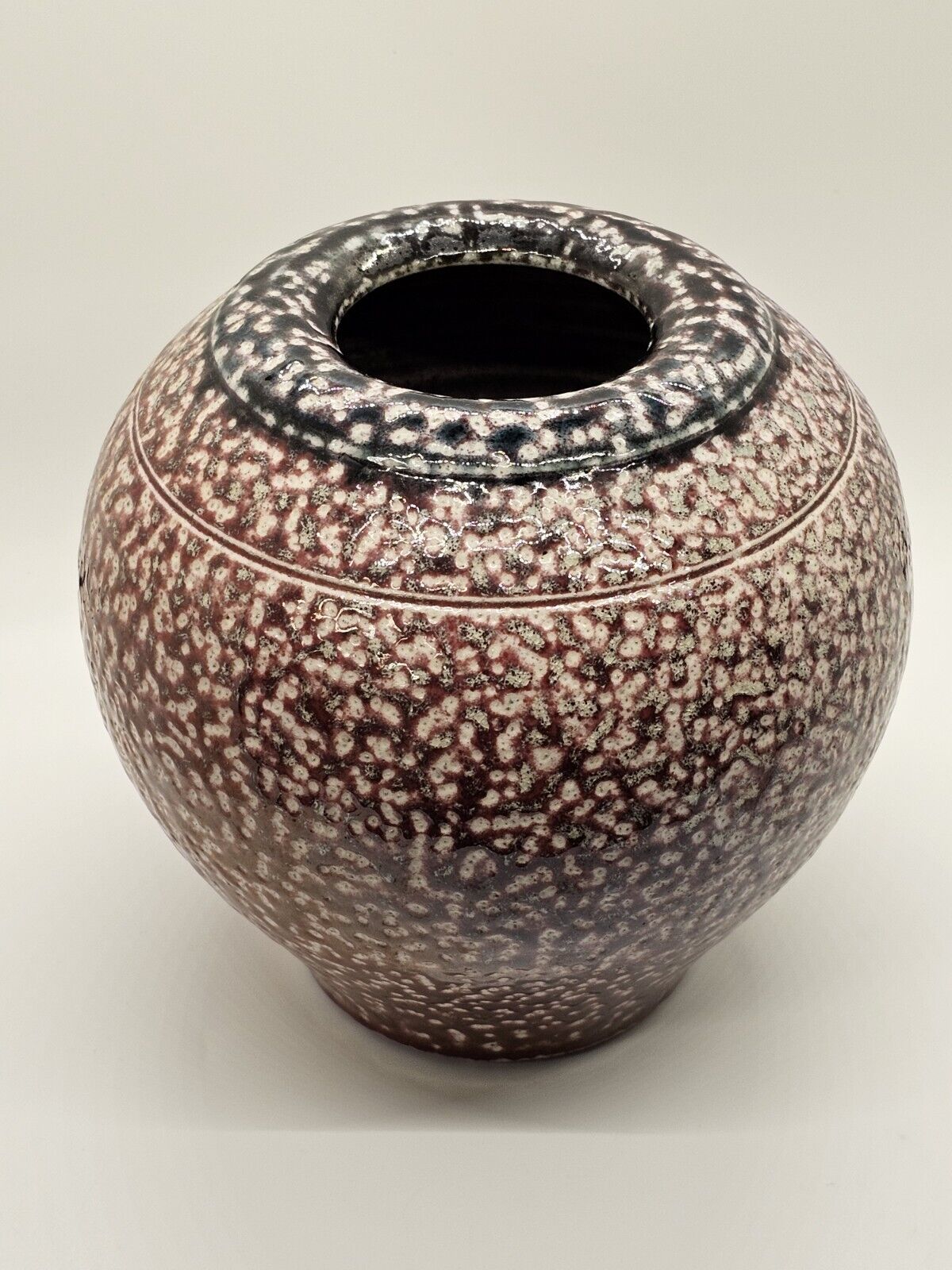 High Quality "Spongeware" Vase Iridescent Red White & Dark Blue Green 7" Tall