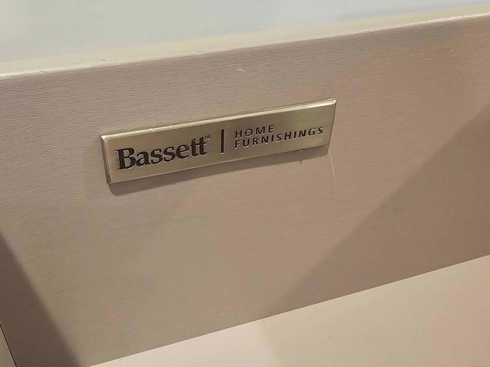 Queen Size Bassett Bedroom Set Night stand with electrical access. Great condition