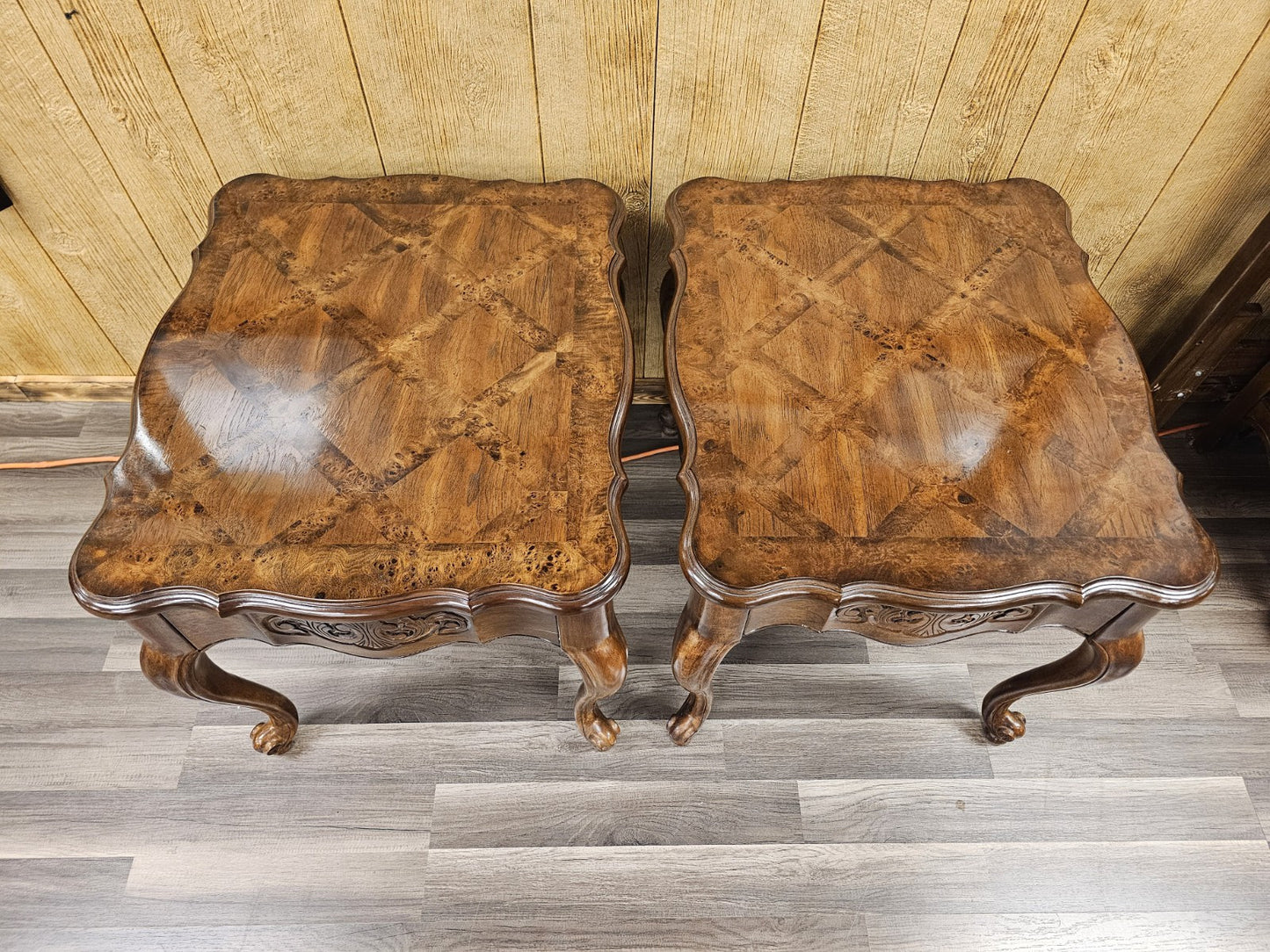 Bernhardt Side Table End Table Pair W Beautiful Burlwood Inlay Scallop Tops