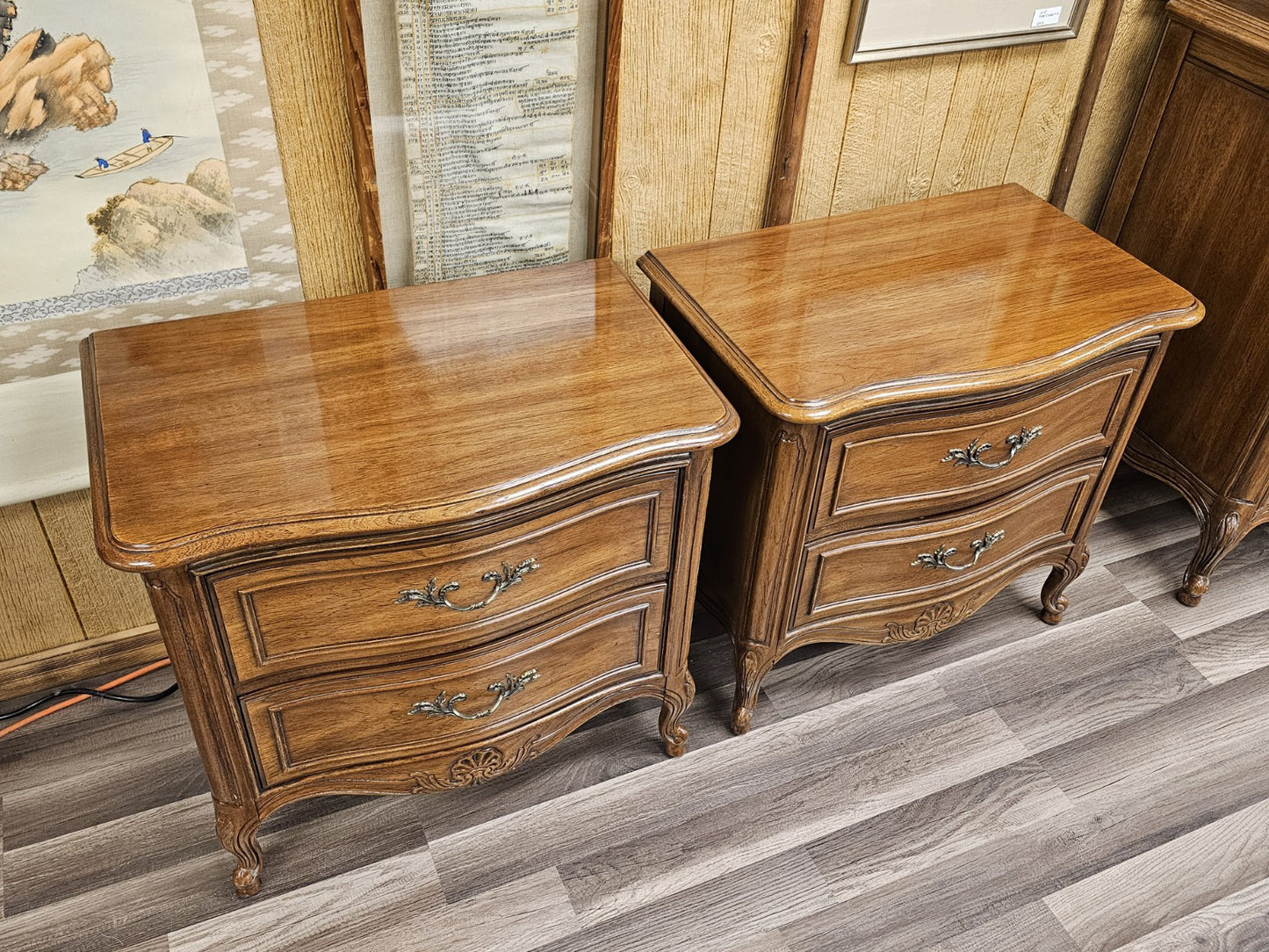Thomasville French Provincial Style Bedroom Set Highboy & Long Dressers
