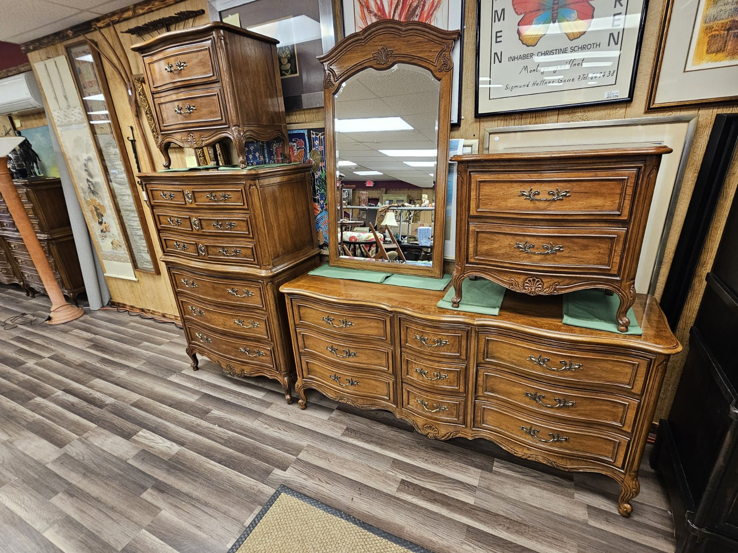 Thomasville French Provincial Style Bedroom Set Highboy & Long Dressers