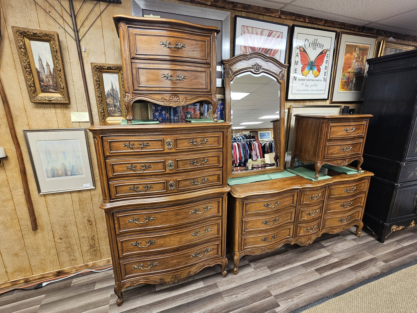 Thomasville French Provincial Style Bedroom Set Highboy & Long Dressers