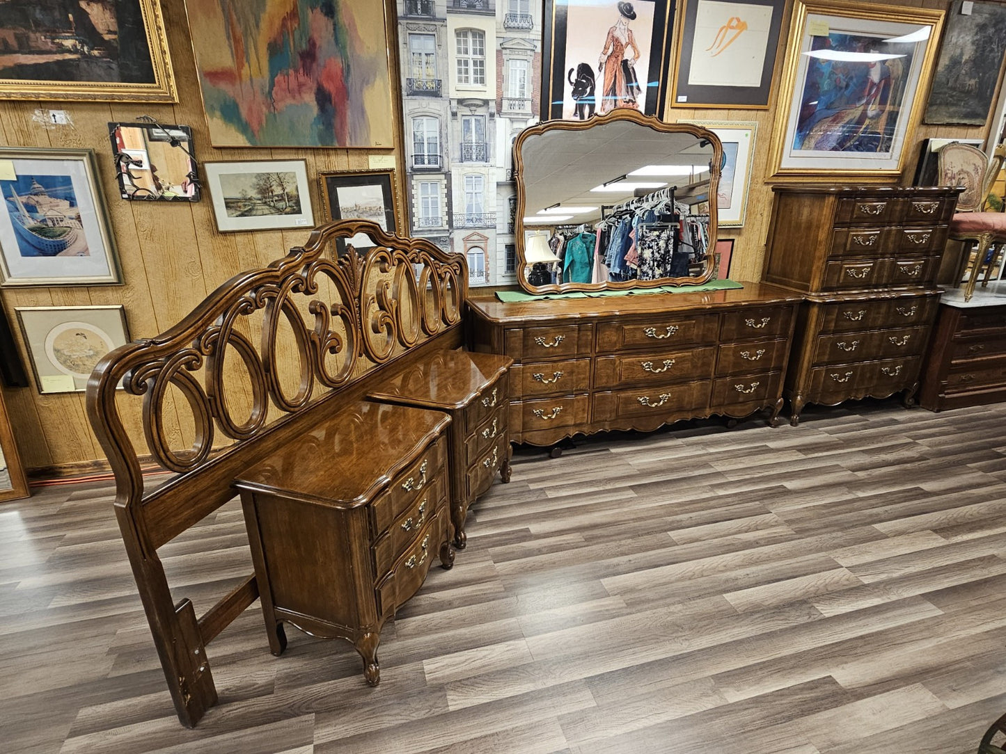 Thomasville French Provincial Style Bedroom Set Highboy & Long Dressers