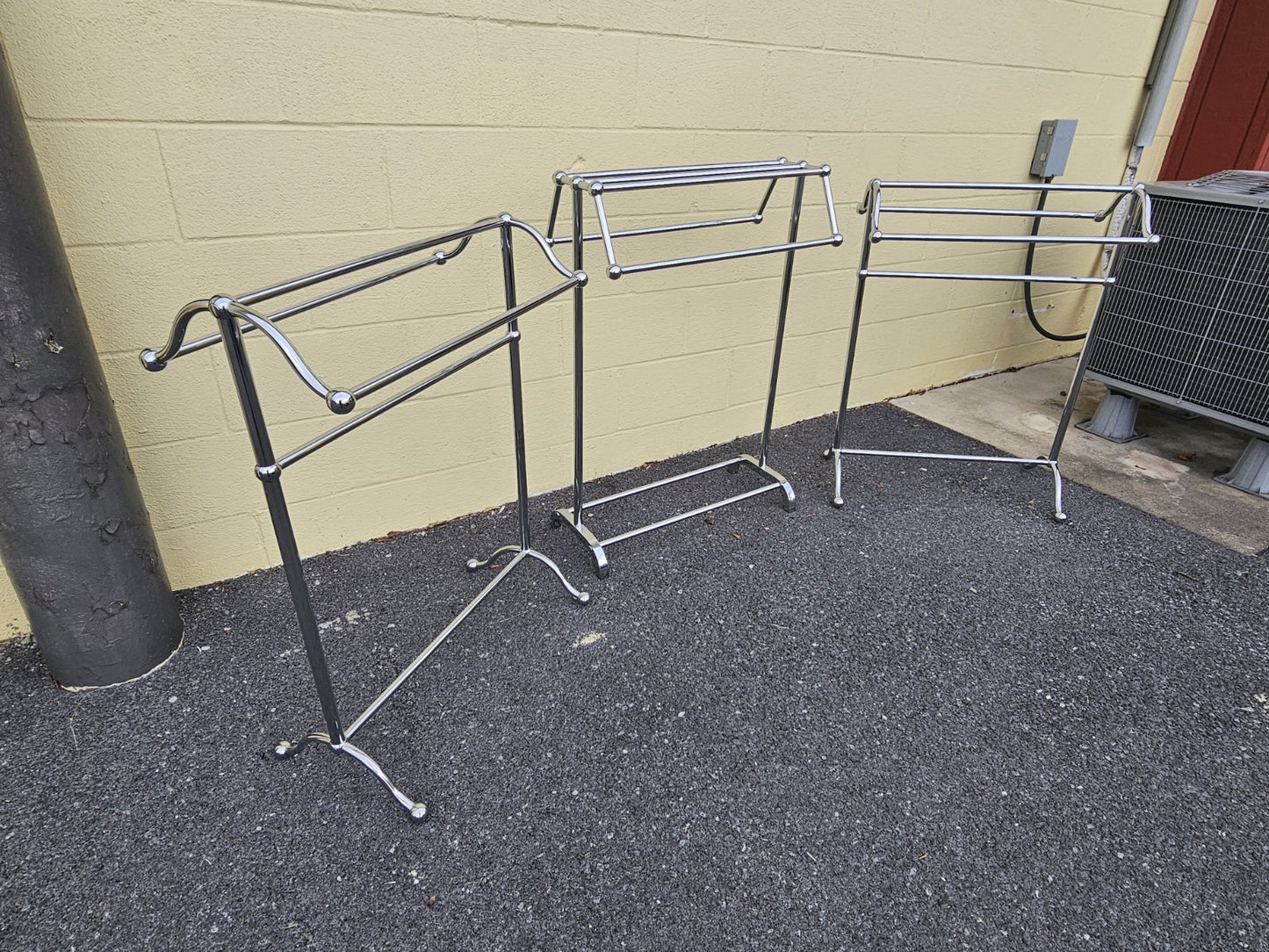 Vtg MCM Style Polished Chrome Freestanding Quilt Towel Racks (3)