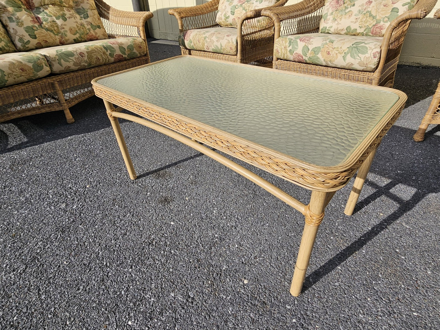 Brown Jordan Indoor Outdoor Plastic Woven Wicker Patio Conversation Set