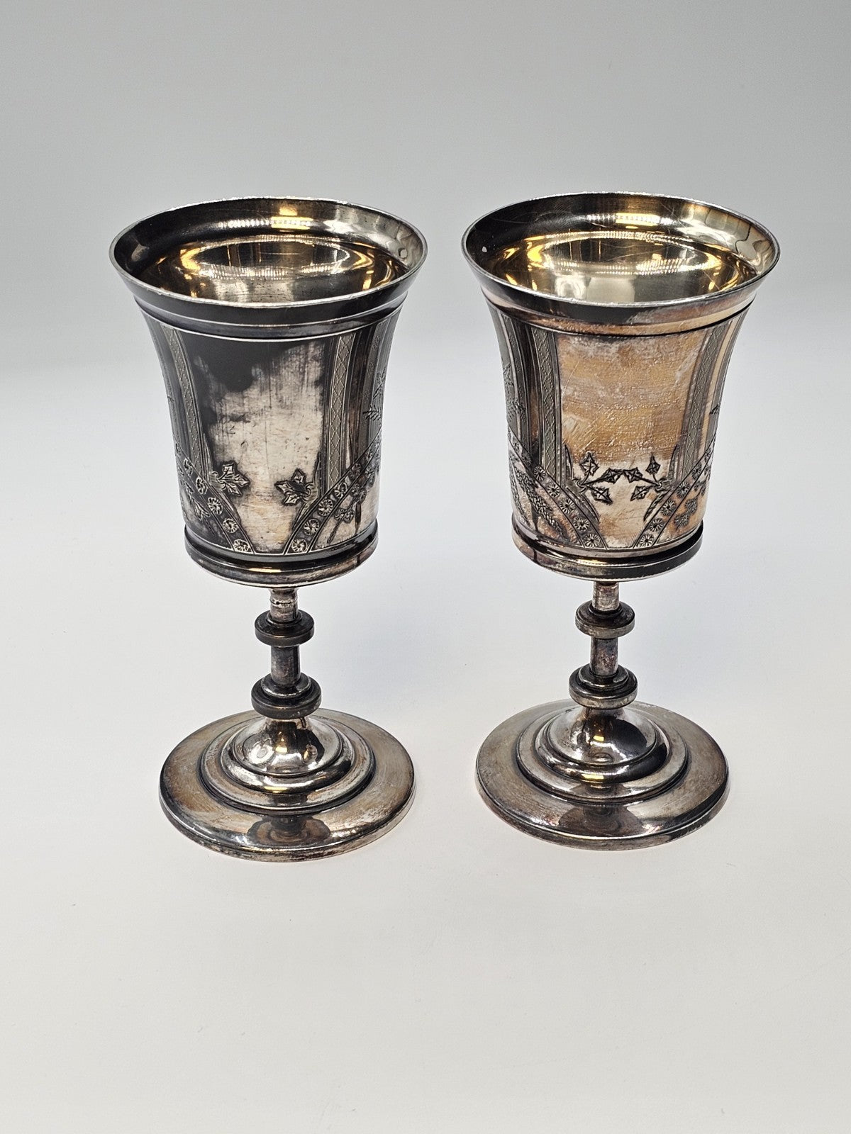 Reed & Barton Silver Plated Goblet Chalice Champagne Goblet Pair Very Ornate