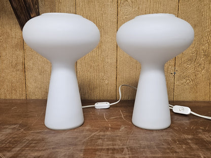 Mid Century MCM Mushroom Lamp Pair Frosted Glass By Gilbert 11.75 In Tall