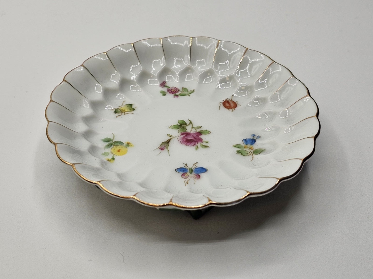 Lefton Porcelain Tea Cup & Saucer Hand Painted Footed Scalloped Edges 