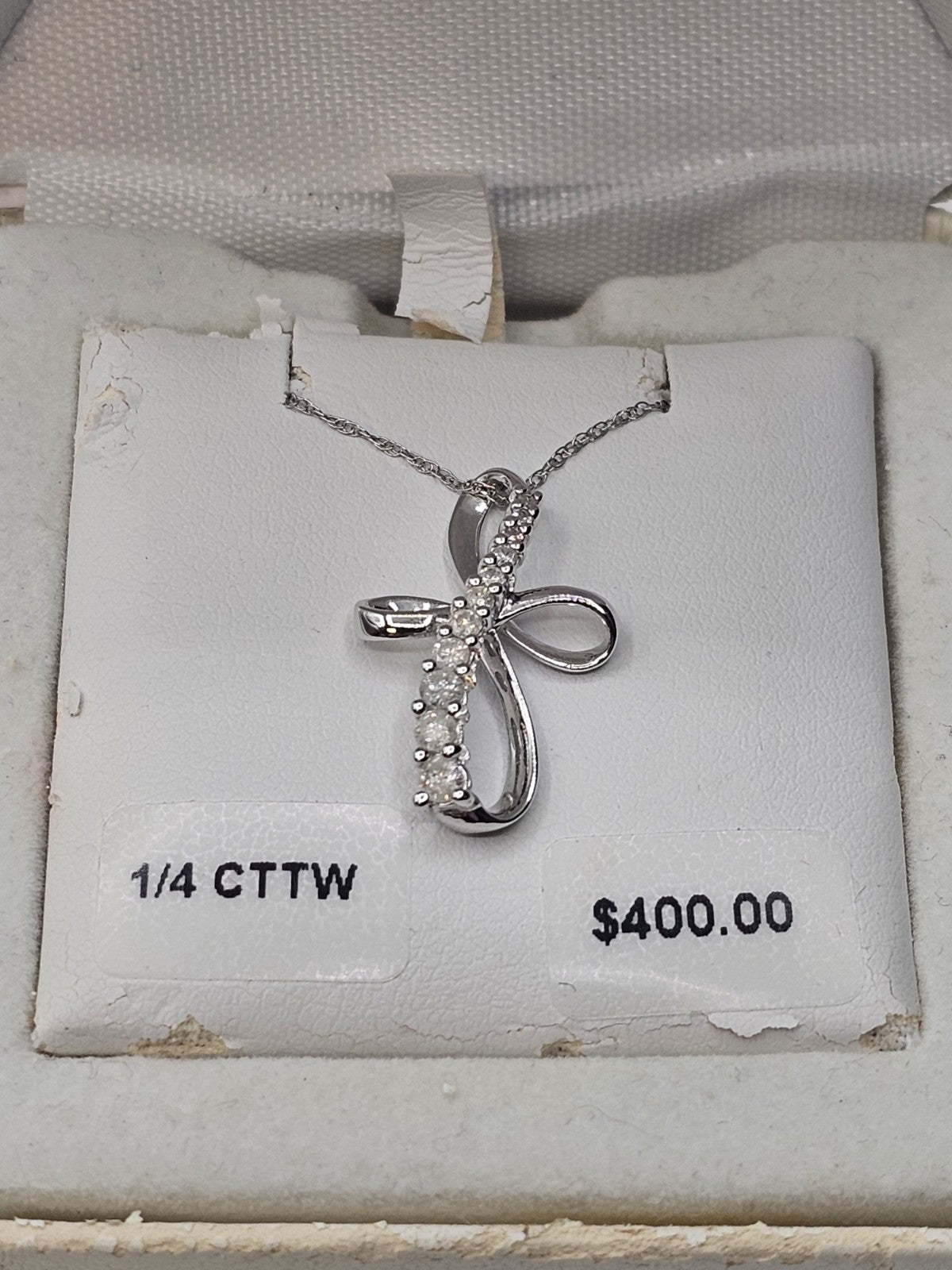 10k White Gold Cross Pendant & 10k White Gold Necklace W 8 Clear Stones 18 In