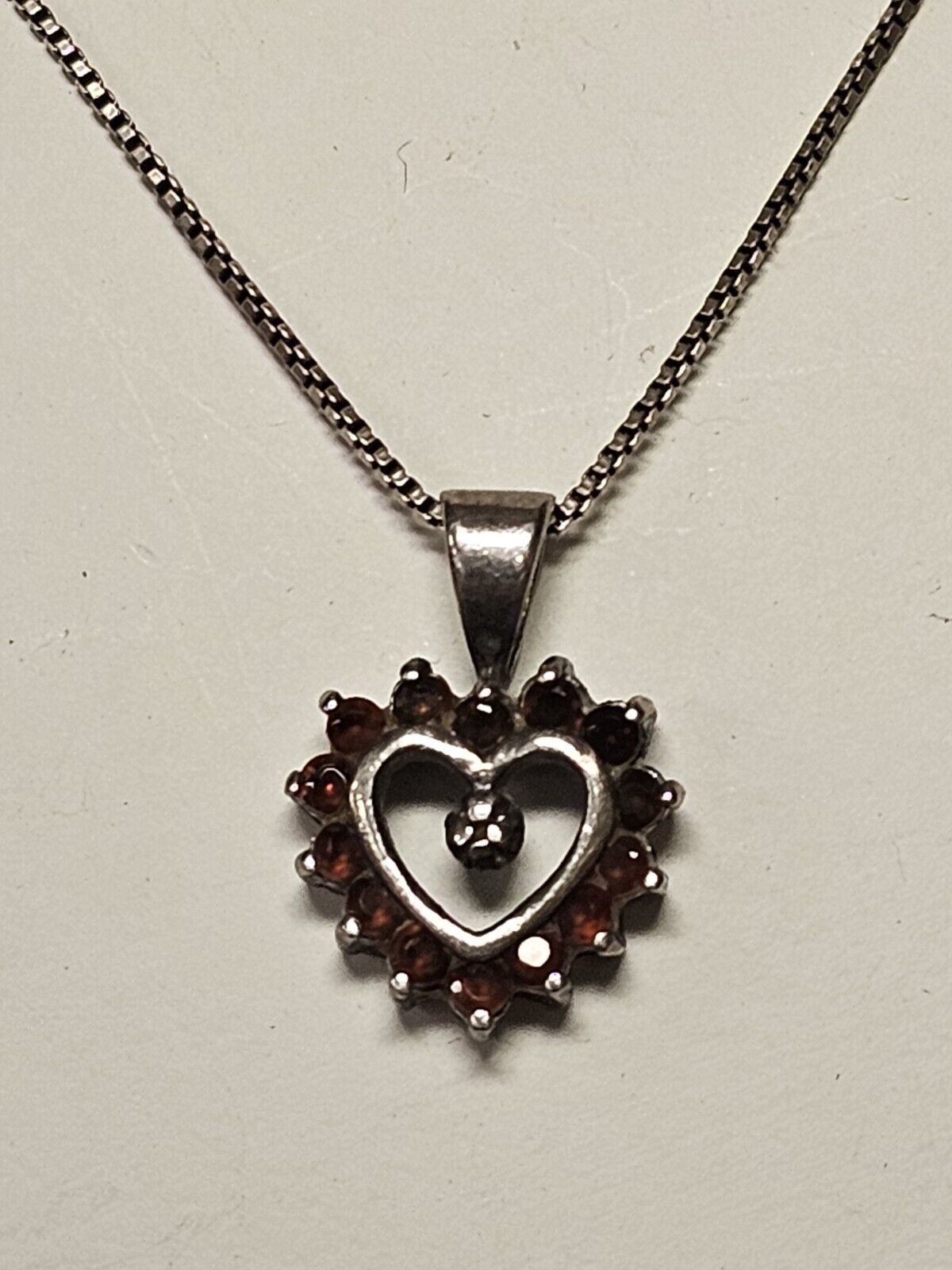 Vtg 925 Sterling Silver Necklace W Garnet Heart Pendant On 19 Inch Box Chain