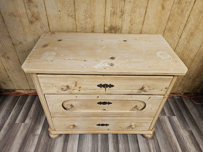 Reproduction English Antique Pine Chest Of 3 Drawers By Great British Pine Mine