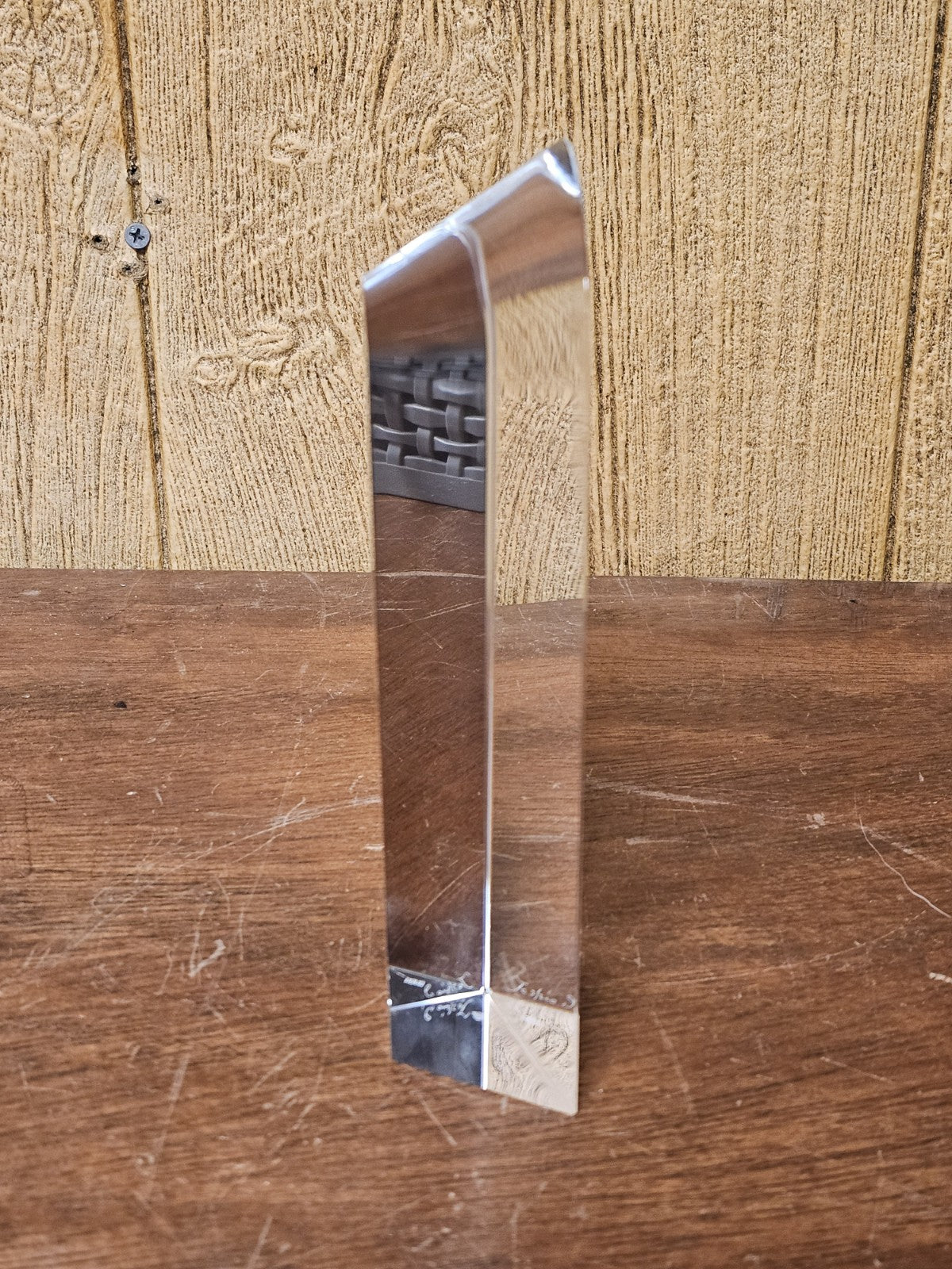 Hoya Crystal “Portal” Sculpture By Toshio Sugasawa 8.25" T x 3" x 2" Light Decor
