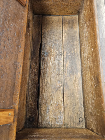 Early American 18th Century? Early 19th Century Farmhouse Pine Blanket Chest