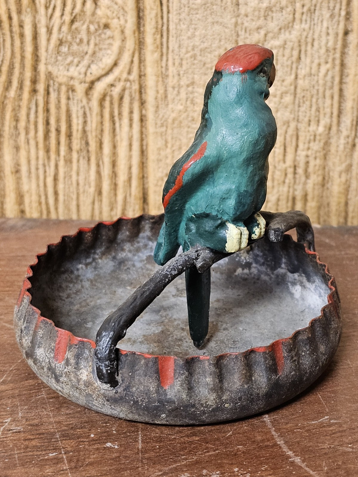 Vtg Metal Tin Bird Parrot Ashtray Hand Painted 4 Inch Wide