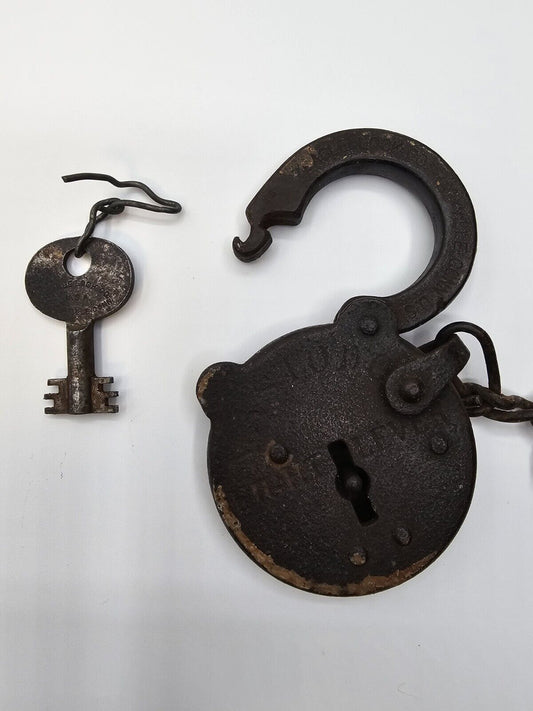 Eagle Lock Company 8 Lever Mastodon Padlock With Key Functions As It Should 