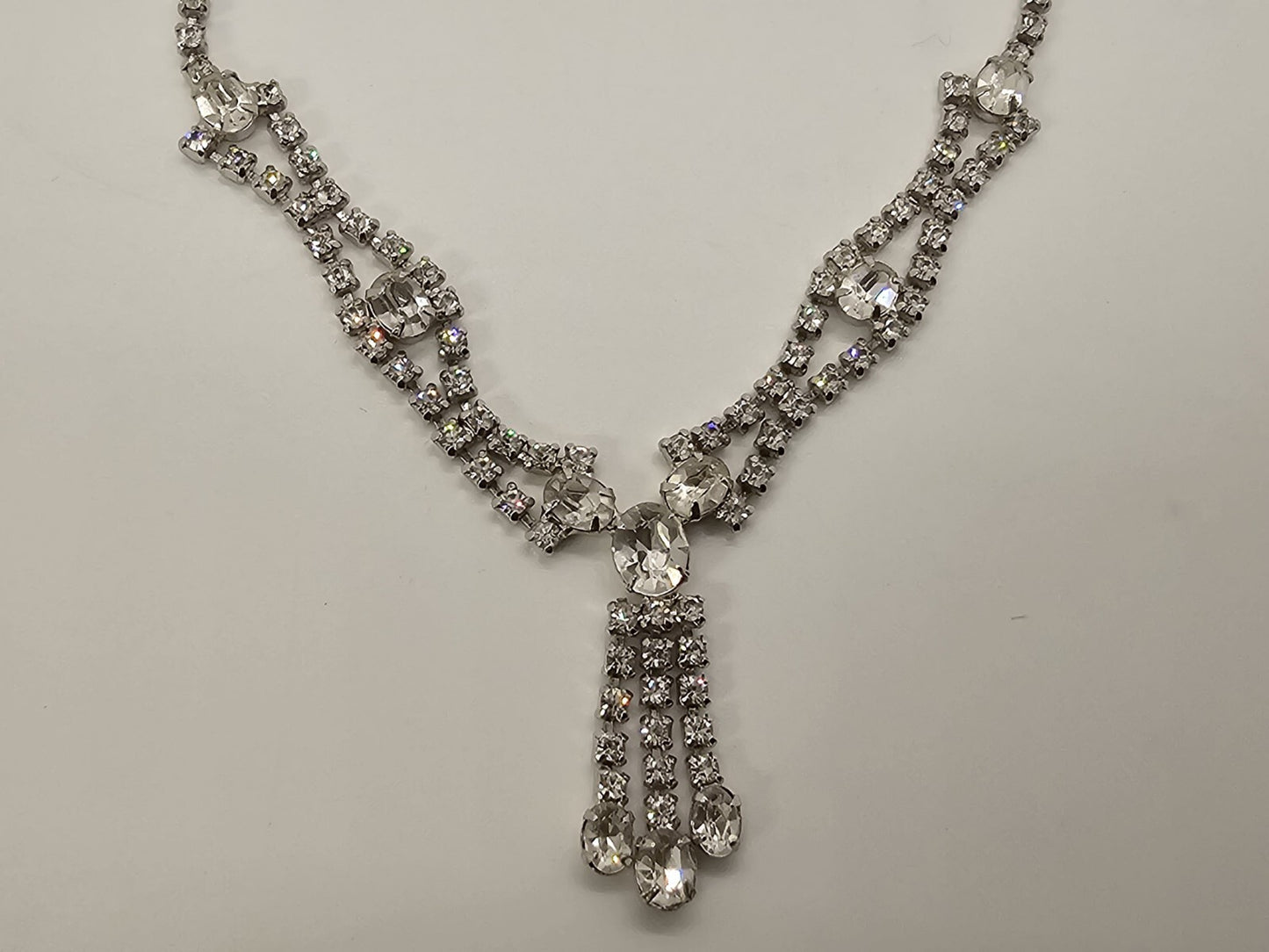 Vintage Sparkly Rhinestone Statement Necklace Choker 16 Inch High Quality 