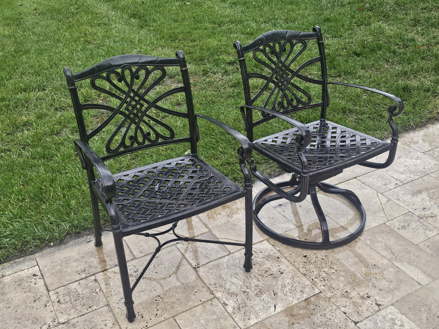 Gensun Grand Terrace Outdoor Cast Aluminum Dining Set Table & 10 Chairs