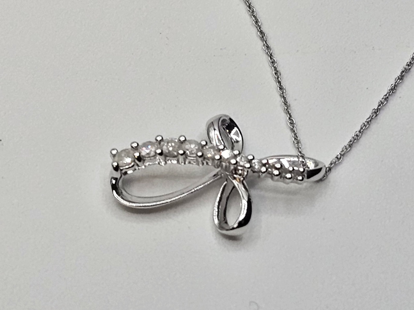 10k White Gold Cross Pendant & 10k White Gold Necklace W 8 Clear Stones 18 In