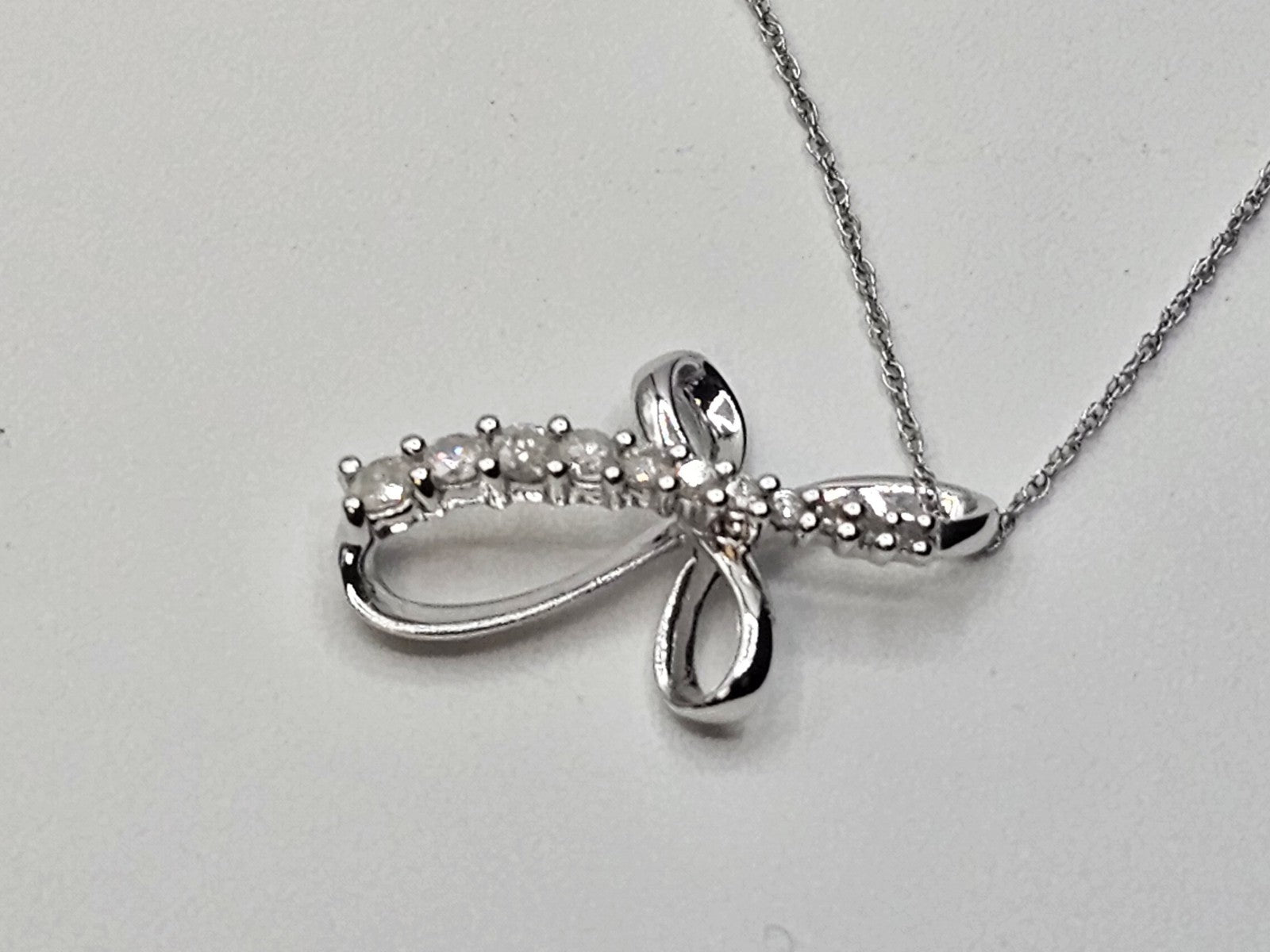 10k White Gold Cross Pendant & 10k White Gold Necklace W 8 Clear Stones 18 In