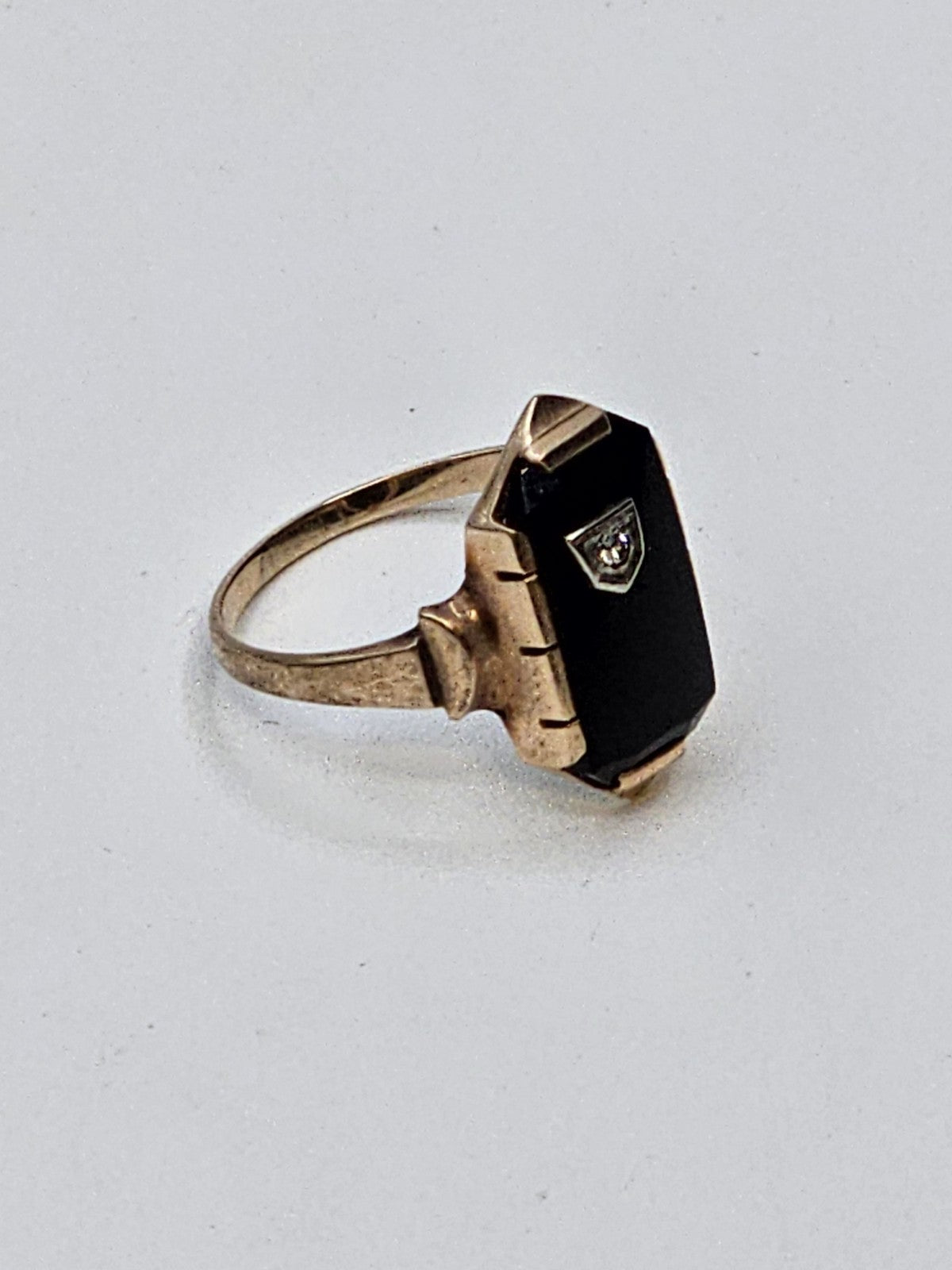 Vtg 10K Yellow Gold Black Onyx Diamond? Clear Stone Ring Size 8 Hallmarked 2.7 G