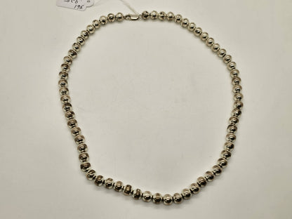 Vintage 925 Sterling Pearl Necklace 20.5 Inch Long 31.5 Grams 