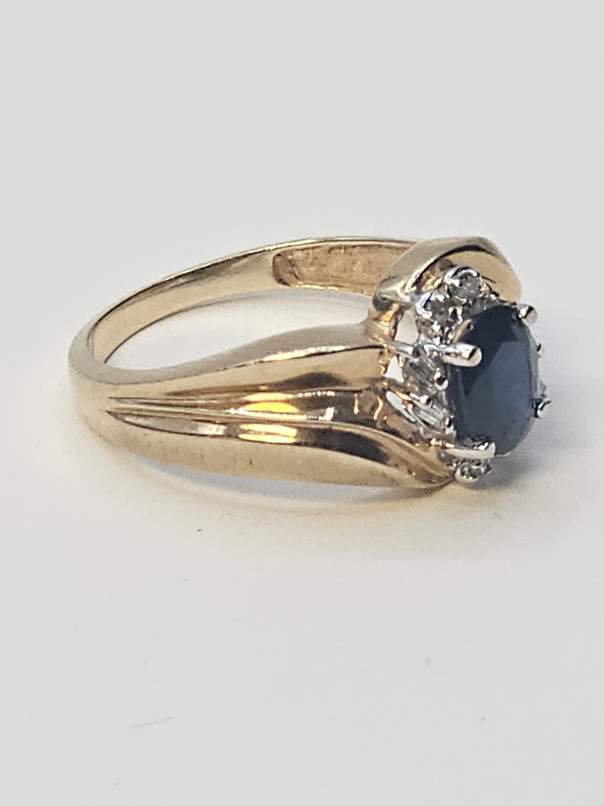 14k Yellow Gold Sapphire & Diamonds Statement Cocktail Size 6.25 Ring 3.9 Grams