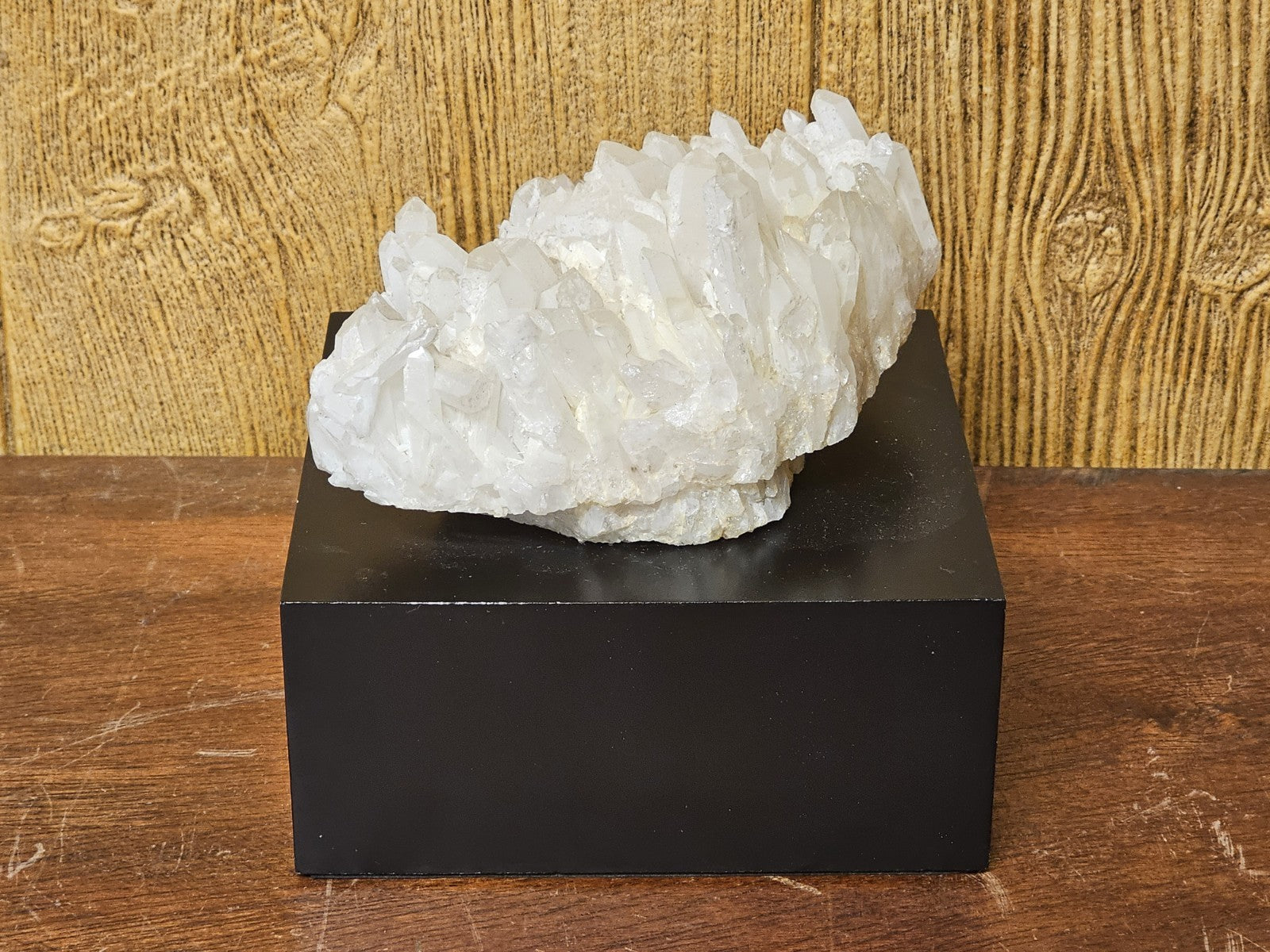 Cyan Design White Quartz Black Base & White Crystal Table Accent Decor 7" X 7"