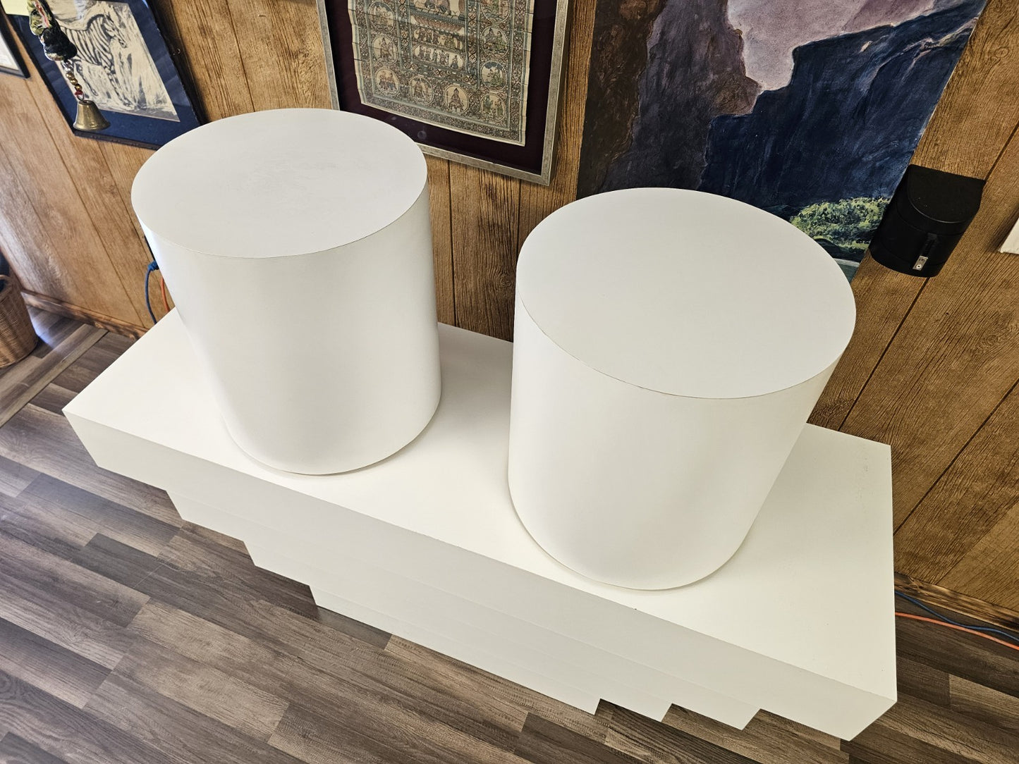 1980s Post Modern White Lacquer Photography Station W Cylinder Stools 