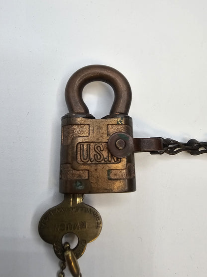Pair Of Antique WW1 WW2 Eagle US Navy Padlocks With 2 Keys Each 