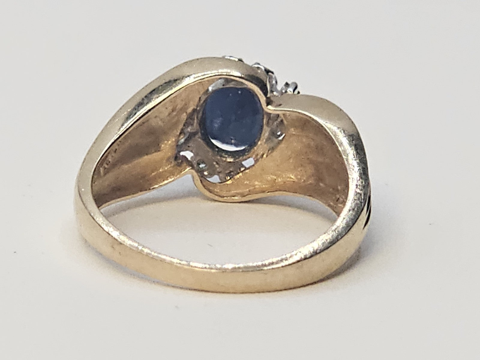 14k Yellow Gold Sapphire & Diamonds Statement Cocktail Size 6.25 Ring 3.9 Grams