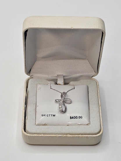 10k White Gold Cross Pendant & 10k White Gold Necklace W 8 Clear Stones 18 In