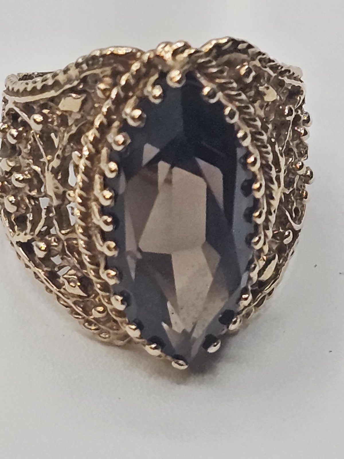 Vtg 14k Yellow Gold Smoky Quartz Cocktail Ring Size 6 Appx 7.4 Grams