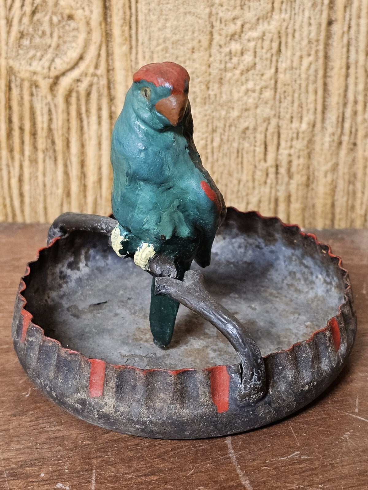 Vtg Metal Tin Bird Parrot Ashtray Hand Painted 4 Inch Wide