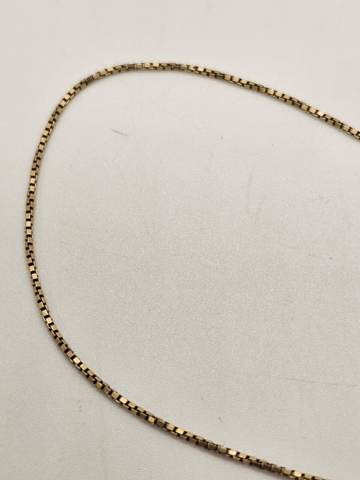 750 18K Yellow Gold Box Chain Choker Necklace 15.5 Inch 2.9 Grams Makers Mark