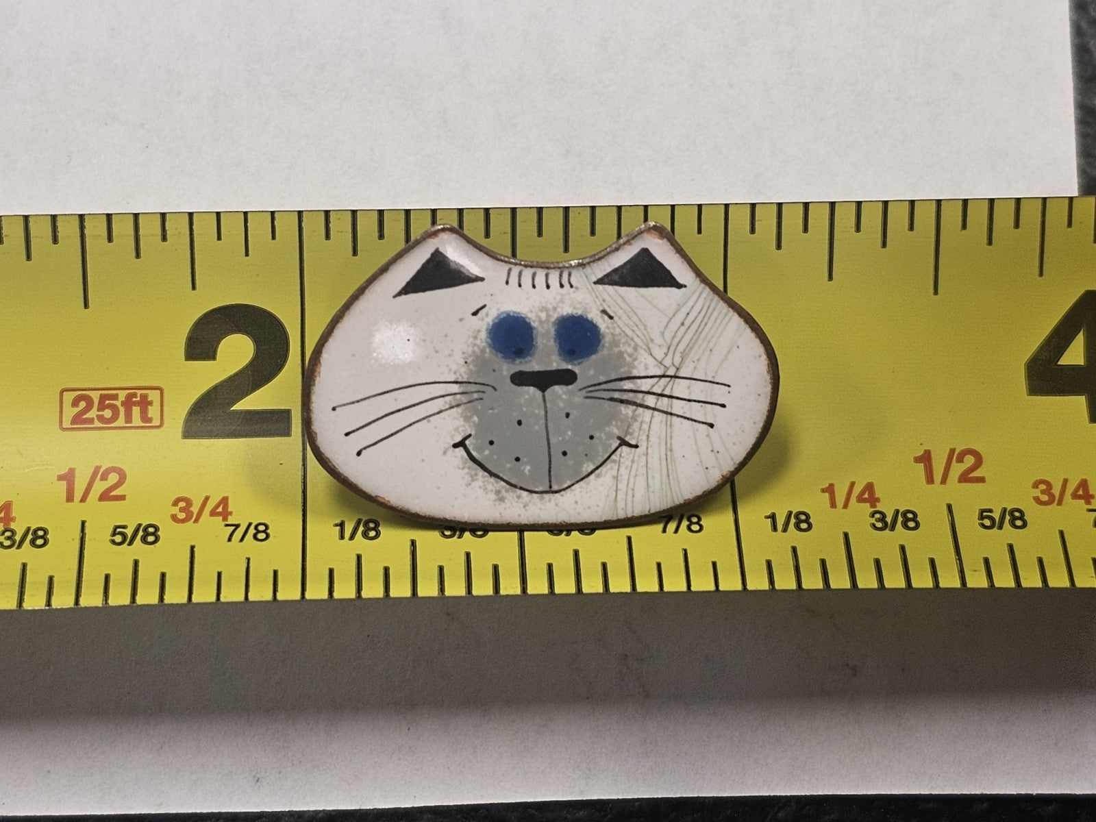 Vtg Nanci Mid Century Enamel On Copper Pin Brooch White Cat Face MCM Signed