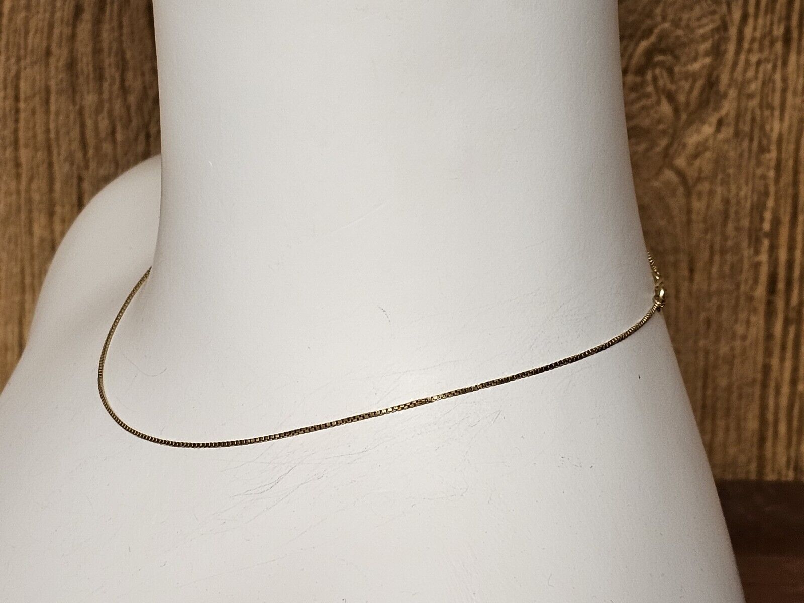 750 18K Yellow Gold Box Chain Choker Necklace 15.5 Inch 2.9 Grams Makers Mark