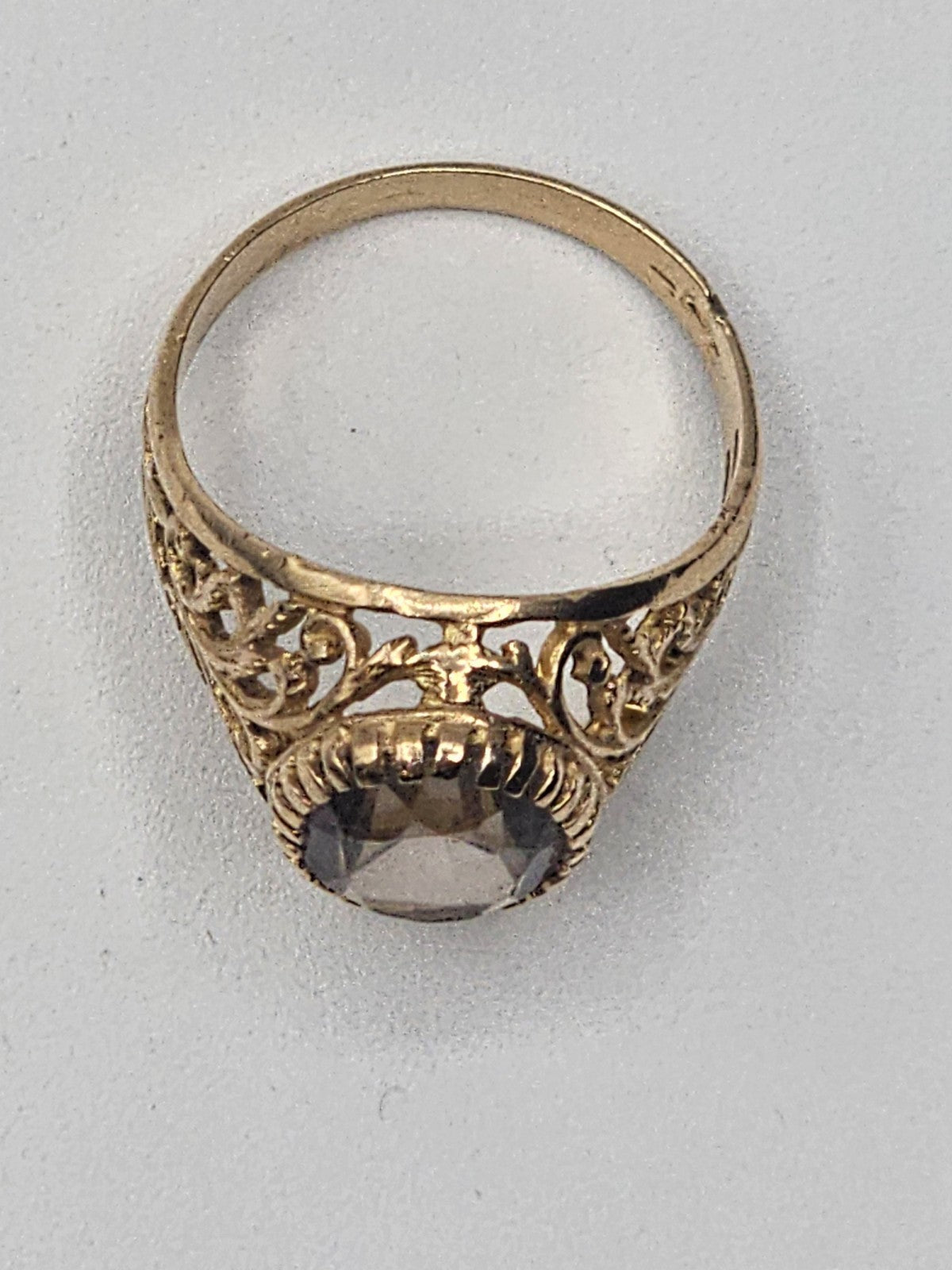 750 18k Yellow Gold Smoky Topaz Quartz Cocktail Ring 3.5 Grams Size 5.25