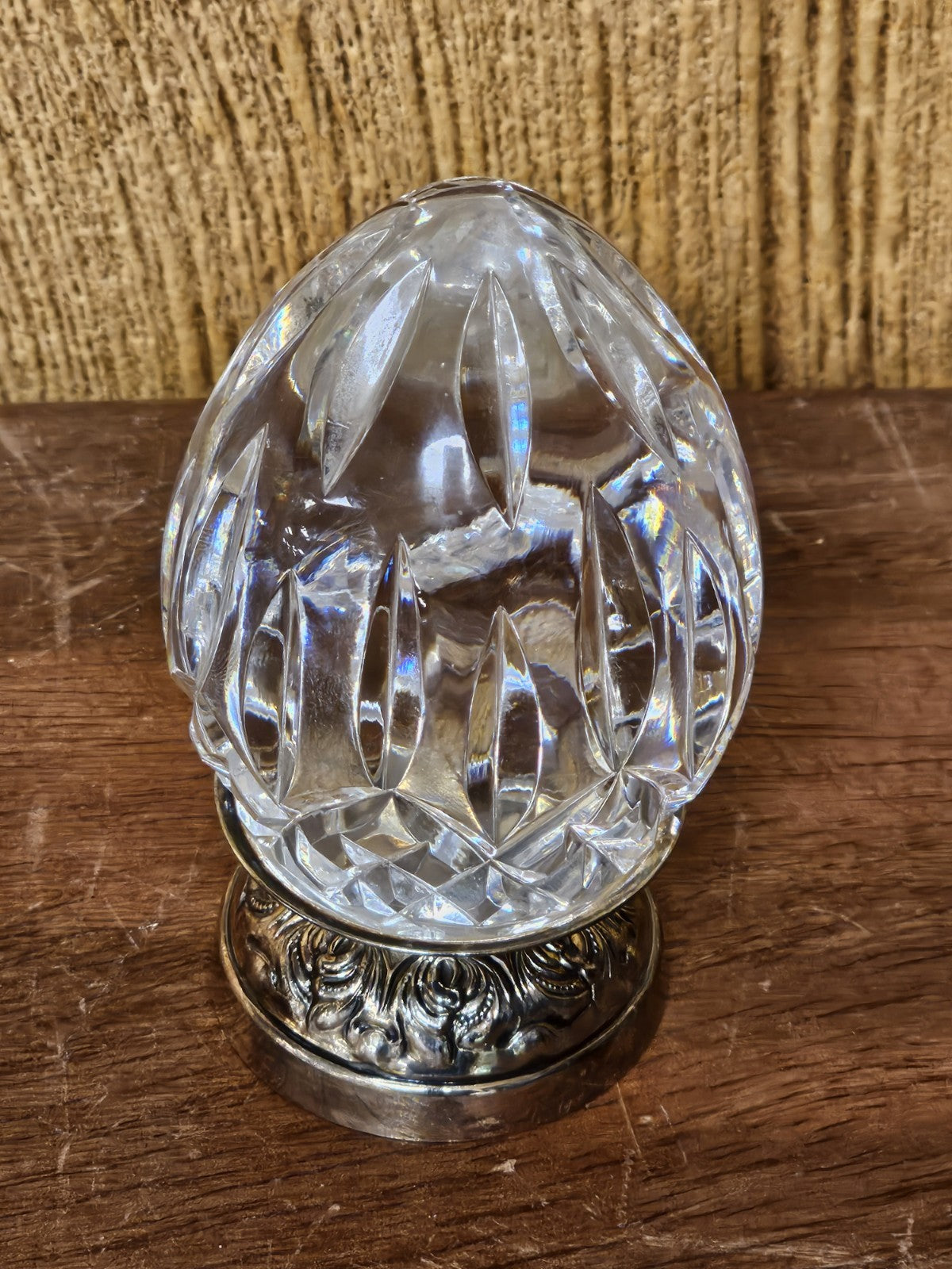 Waterford Crystal Lismore Annual Repousse Egg W Silver Plate Stand 1993 Ireland