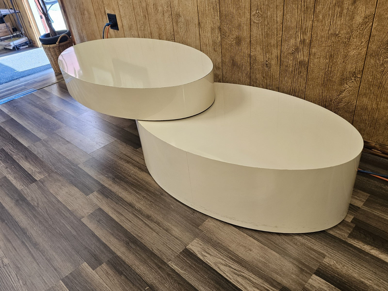 MCM Post Modern Modular Swivel Rotating Oval Adjustable Cream Coffee Table