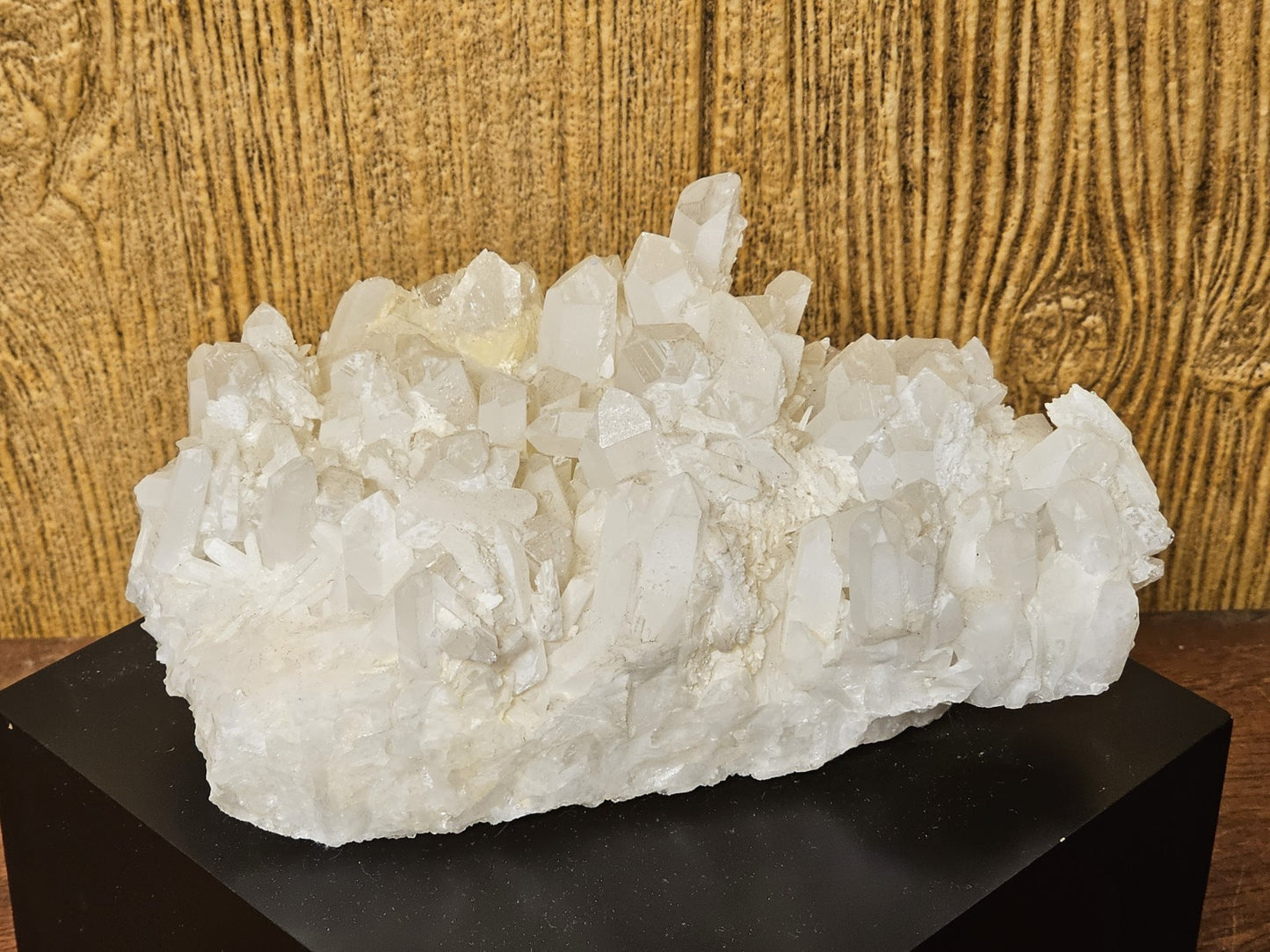 Cyan Design White Quartz Black Base & White Crystal Table Accent Decor 7" X 7"