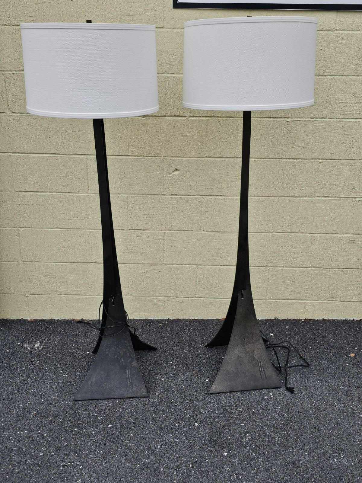 Hubbardton Forged Iron Contemporary Stasis Floor Lamp Pair 63 In Tall