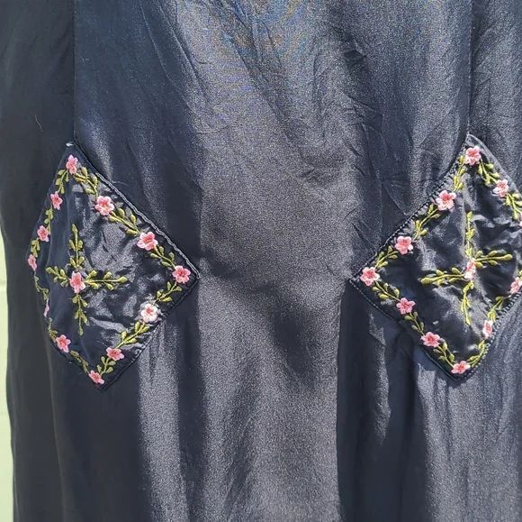 Vintage 1970s April Cornell Black Sleeveless Embroidered Summer Dress