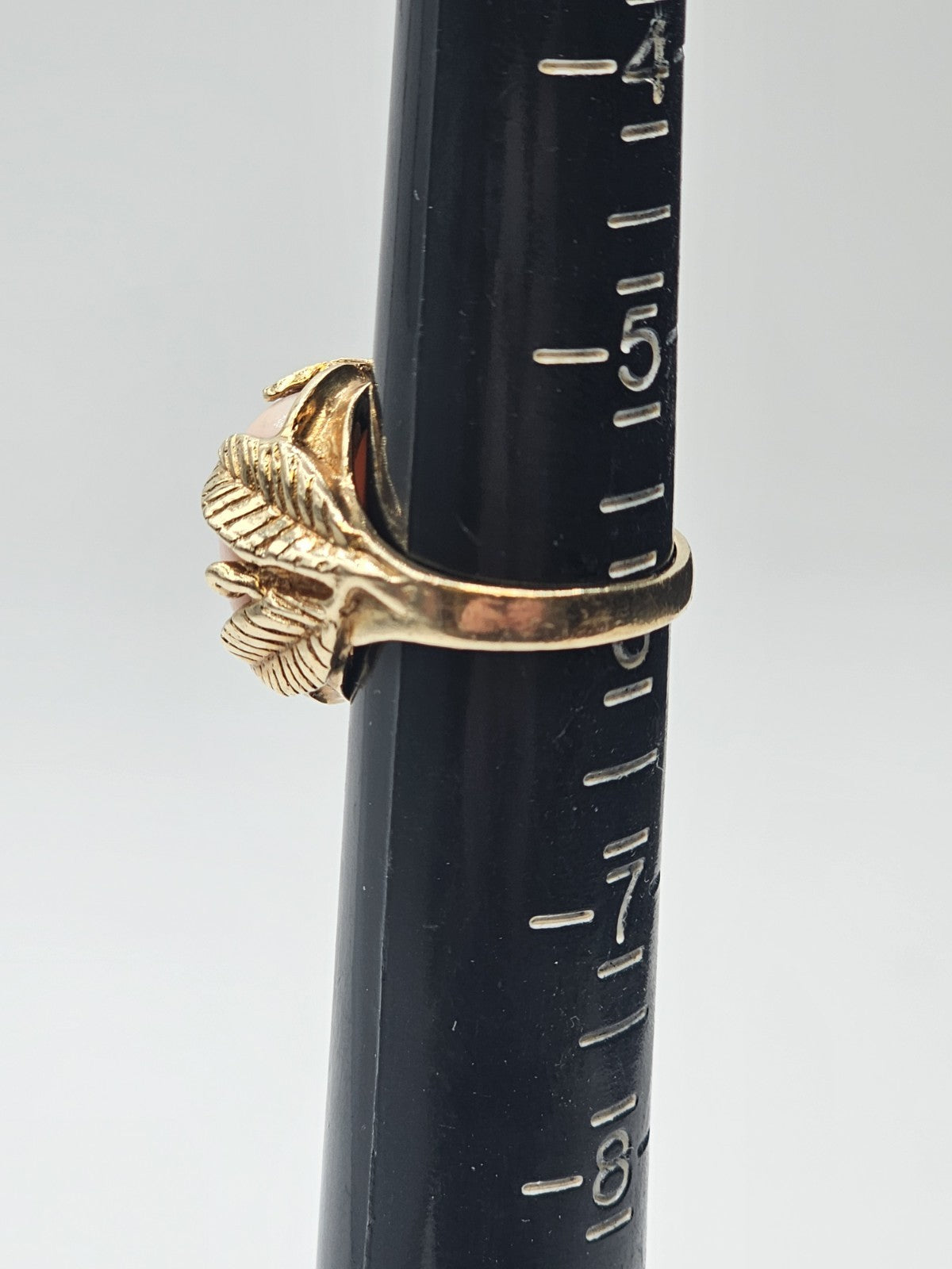 Vtg Nikko 14K Yellow Gold Angel Skin Coral Cocktail Ring Size 6 Appx 11 Grams