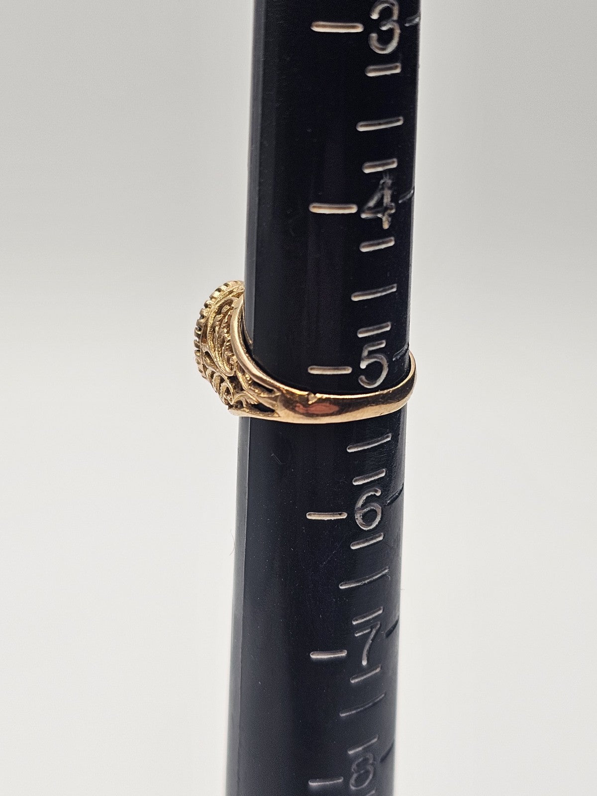 750 18k Yellow Gold Smoky Topaz Quartz Cocktail Ring 3.5 Grams Size 5.25