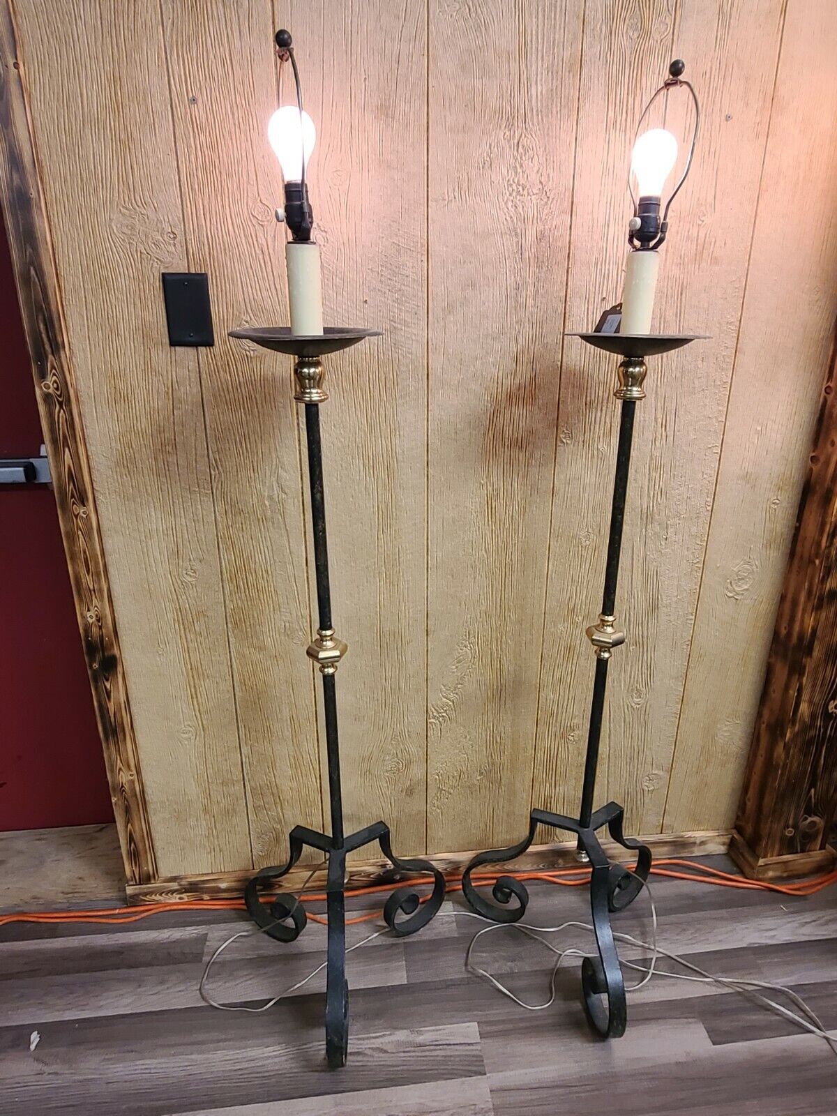 Wrought Iron Metal Pair of Mid Century Floor Lamps 3 Legs Dimmer Switches