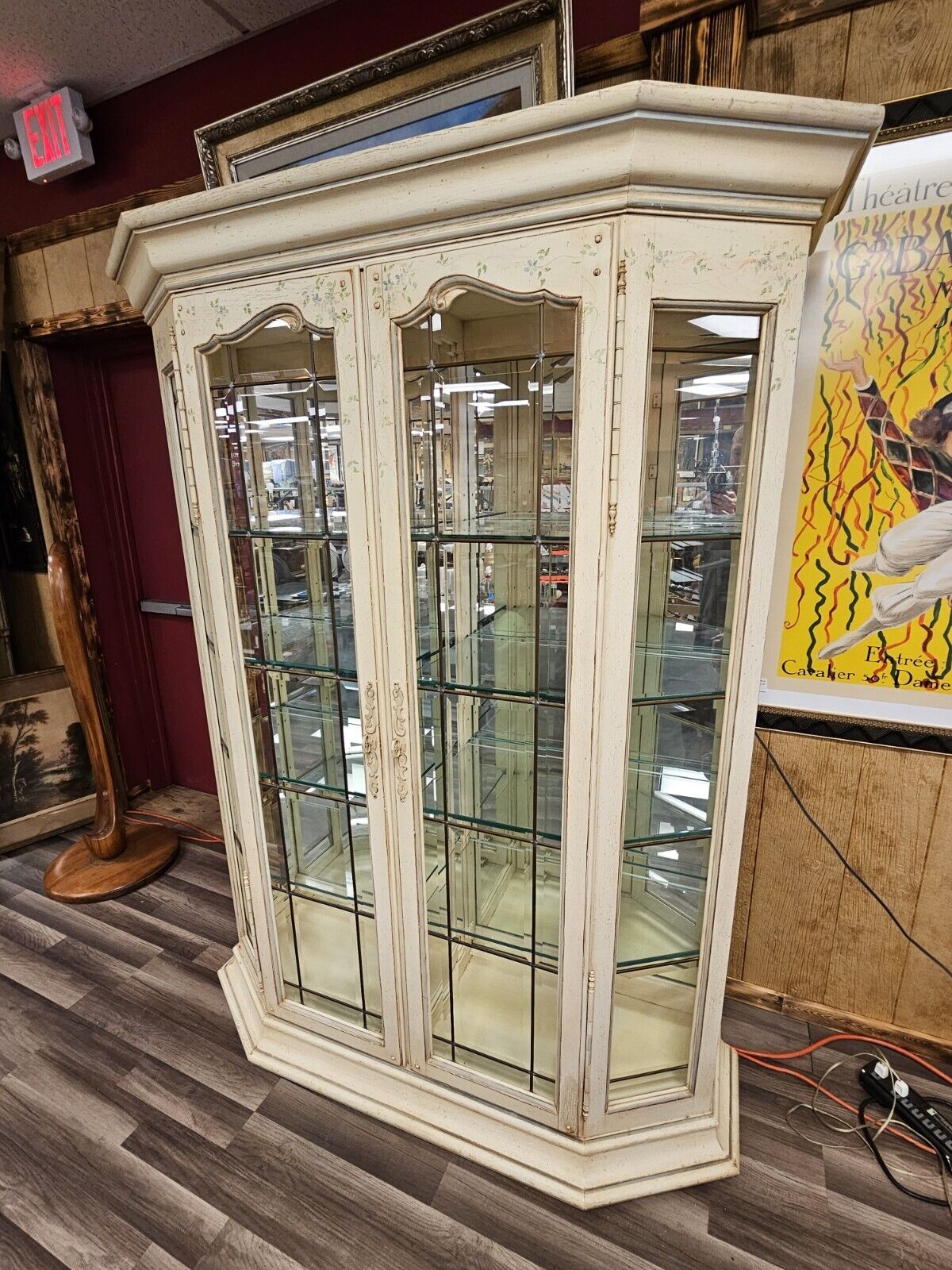 High Quality Distressed Lighted Display Cabinet W Beveled Panel Glass 2 Doors