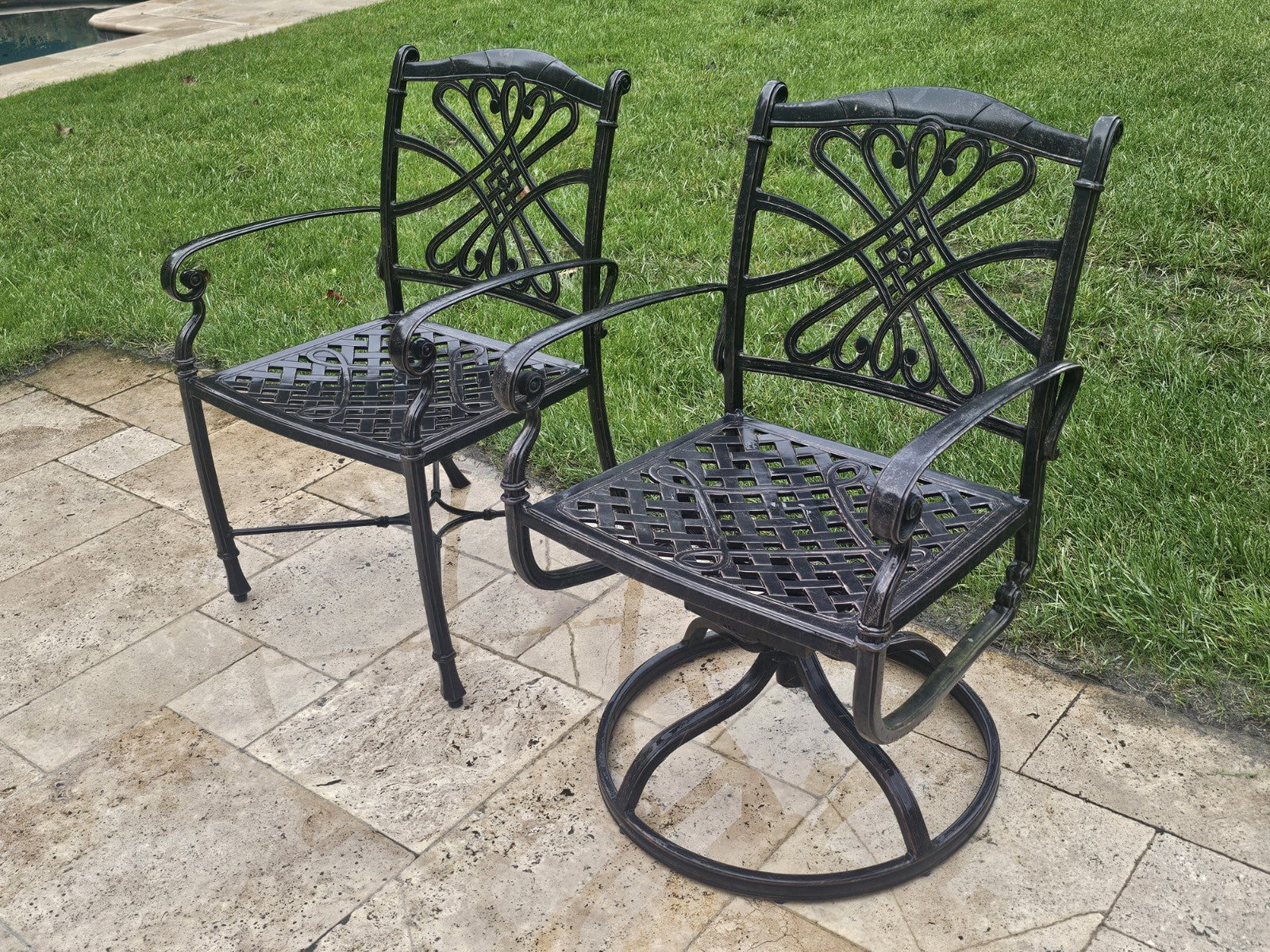 Gensun Grand Terrace Outdoor Cast Aluminum Dining Set Table & 10 Chairs